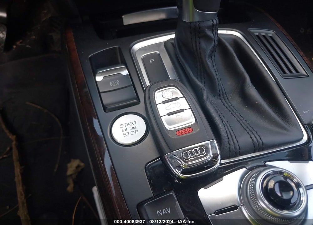 2013 AUDI A4 2.0T PREMIUM VIN: WAUFFAFL1DN048046