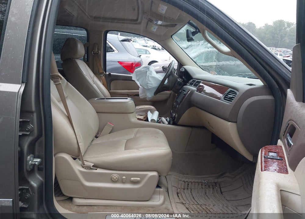 2013 CHEVROLET TAHOE LTZ VIN: 1GNSKCE05DR241459