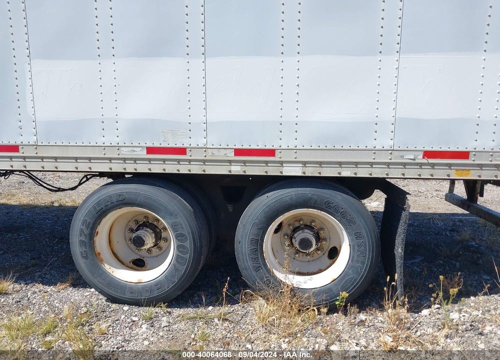 2002 WABASH NATIONAL CORP --- VIN: 1JJV452W02L799540