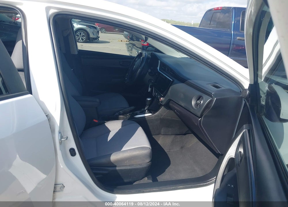 2019 TOYOTA COROLLA L VIN: 5YFBURHE6KP895472
