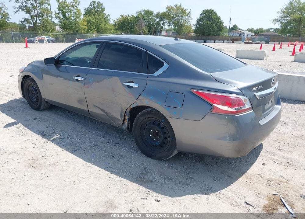 2015 NISSAN ALTIMA VIN: 1N4AL3AP4FN324000