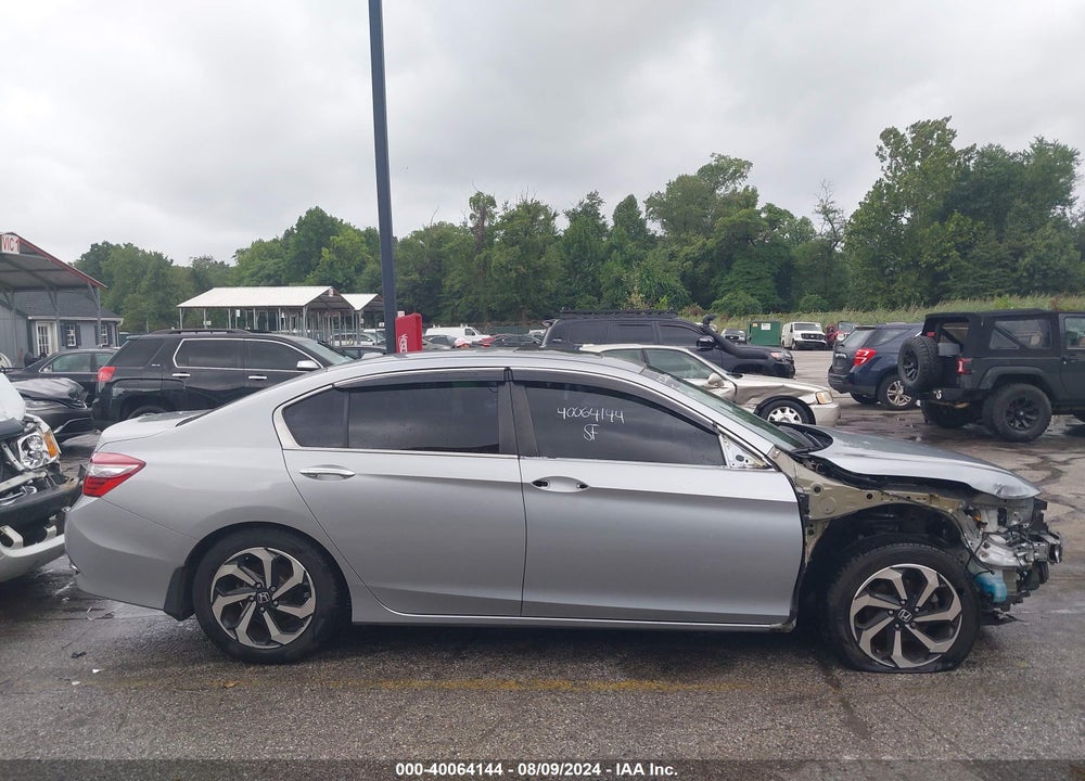2017 HONDA ACCORD EX VIN: 1HGCR2F77HA252158