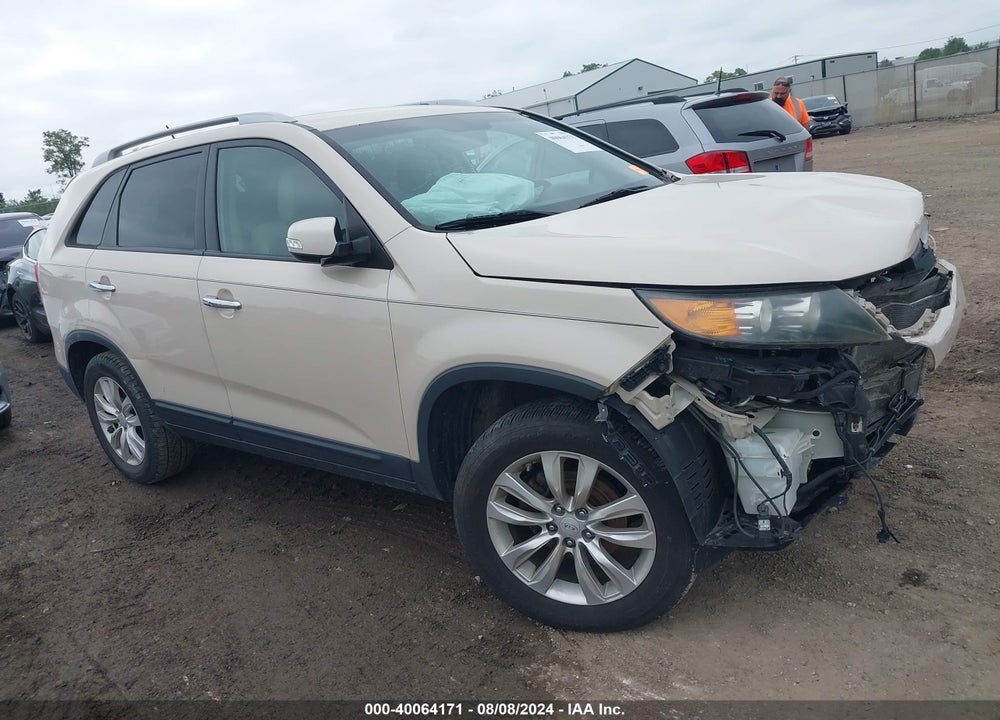 2011 KIA SORENTO EX VIN: 5XYKU3A14BG100296