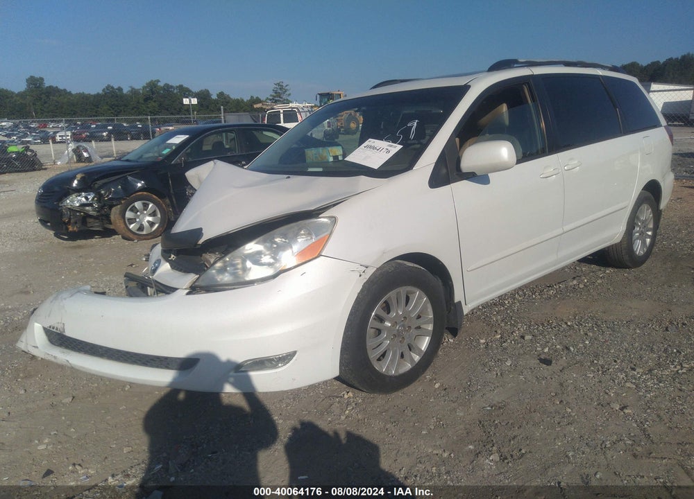 2008 TOYOTA SIENNA XLE VIN: 5TDZK22CX8S160559