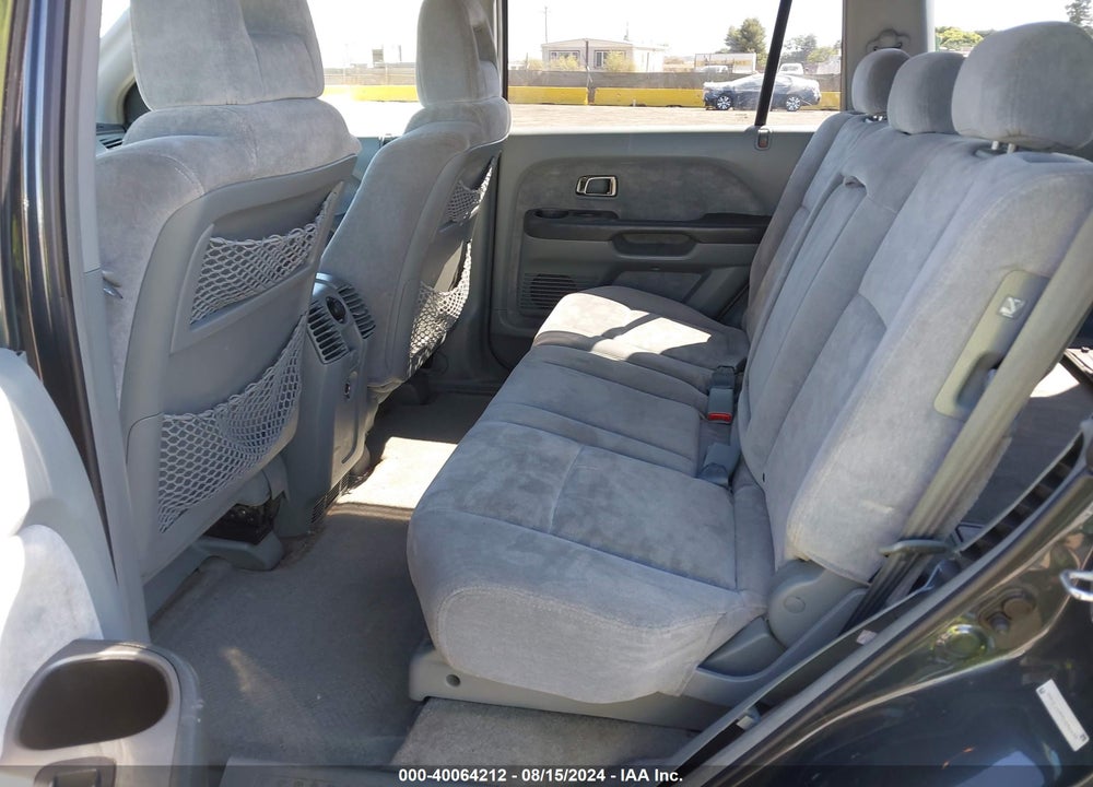 2005 HONDA PILOT VIN: 2HKYF18405H546533