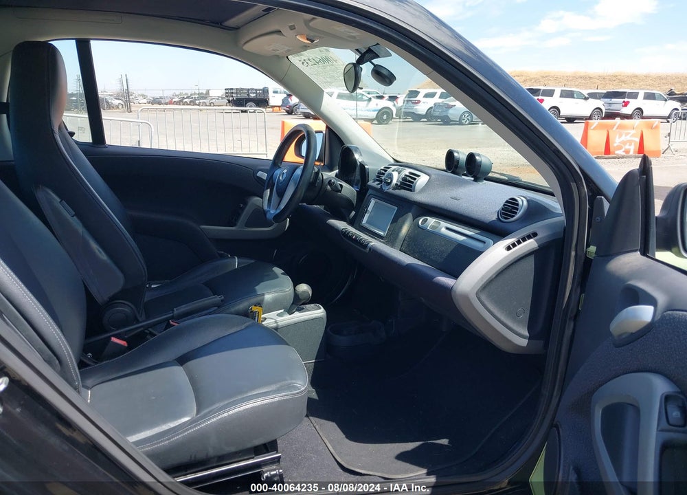 2012 SMART FORTWO PASSION/PURE VIN: WMEEJ3BA7CK543415
