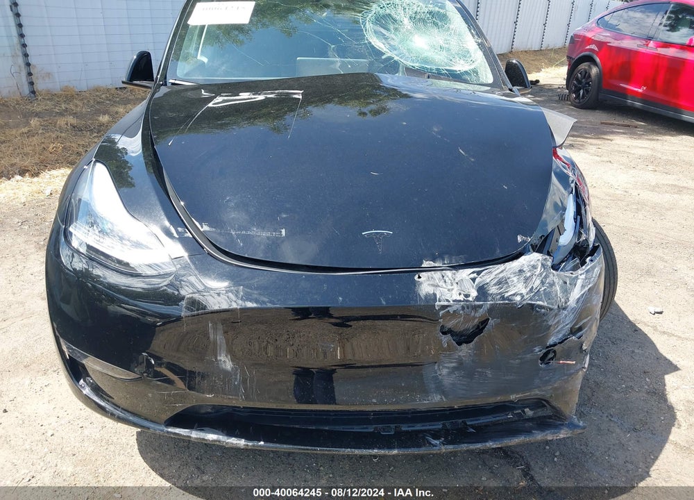 2024 TESLA MODEL Y LONG RANGE DUAL MOTOR ALL-WHEEL DRIVE VIN: 7SAYGDEE2RA220524
