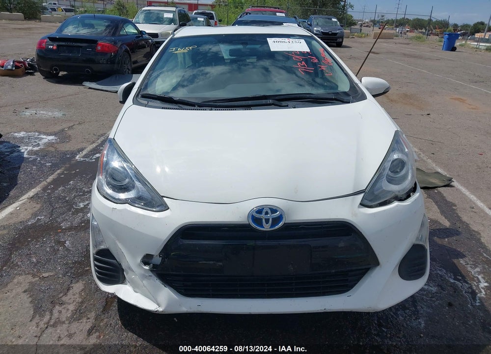 2016 TOYOTA PRIUS C TWO VIN: JTDKDTB34G1123097