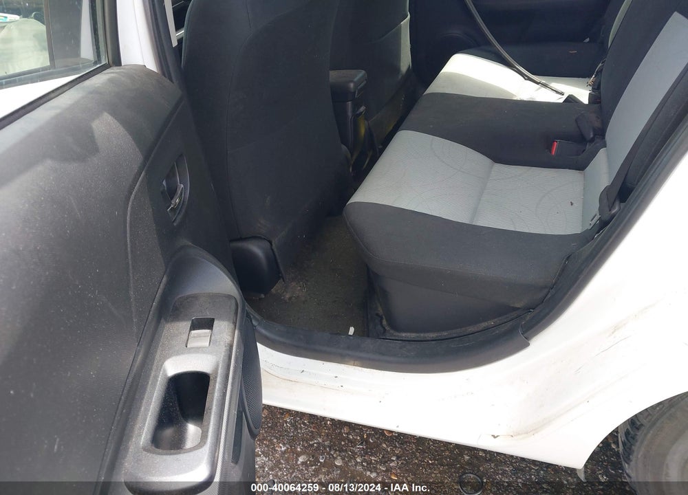 2016 TOYOTA PRIUS C TWO VIN: JTDKDTB34G1123097