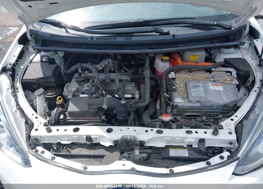 2016 TOYOTA PRIUS C TWO VIN: JTDKDTB34G1123097