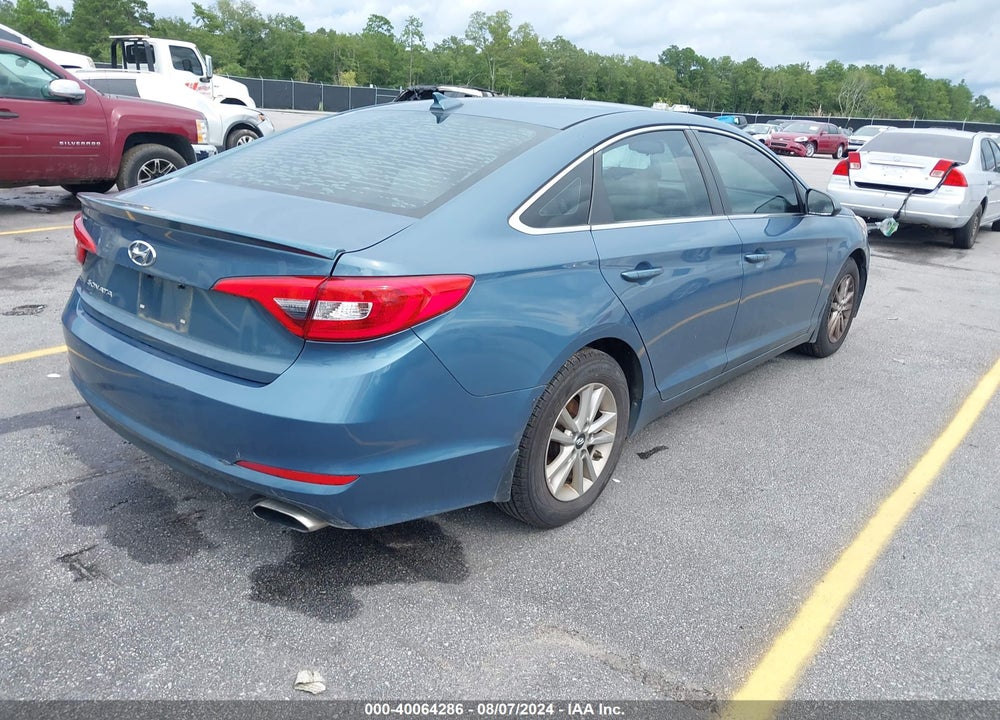 2015 HYUNDAI SONATA SE VIN: 5NPE24AF0FH193739