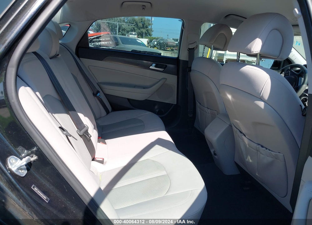 2017 HYUNDAI SONATA SPORT VIN: 5NPE34AF6HH524811