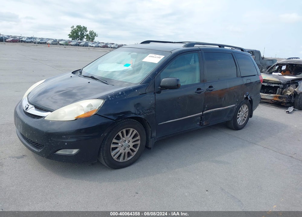 2010 TOYOTA SIENNA LIMITED VIN: 5TDYK4CC2AS320851