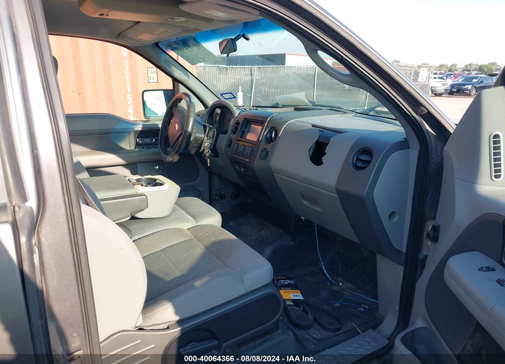 2007 FORD F-150 STX/XL/XLT VIN: 1FTRX12W77FA52579