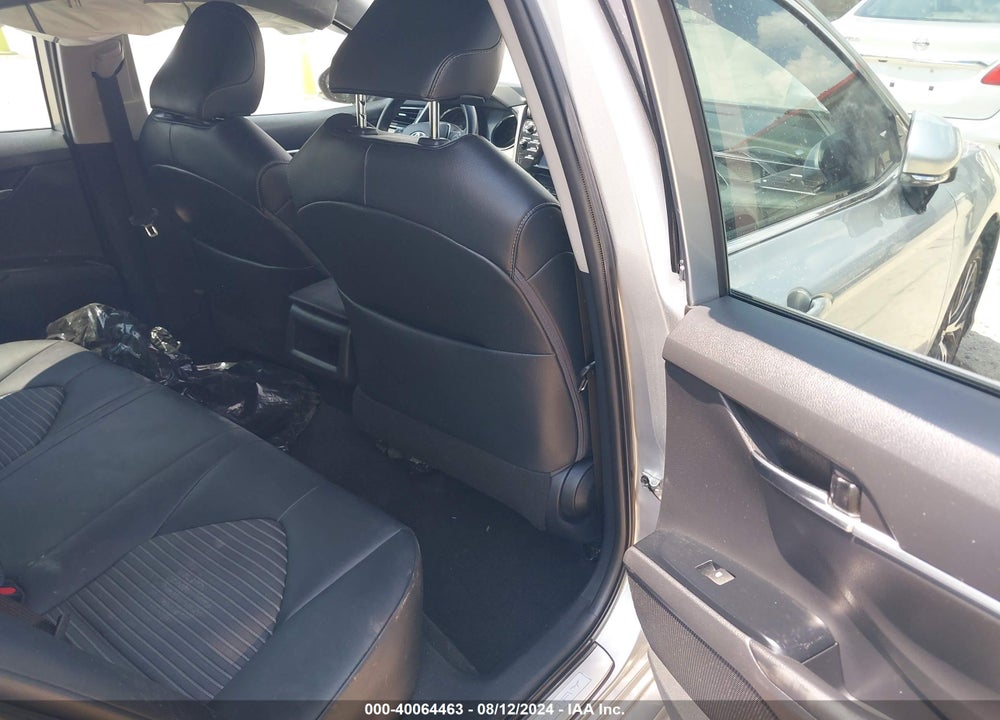 2019 TOYOTA CAMRY SE VIN: 4T1B11HK5KU698677
