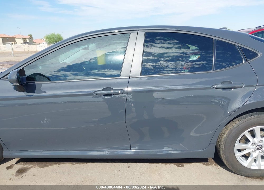 2025 TOYOTA CAMRY LE VIN: 4T1DAACK7SU510953