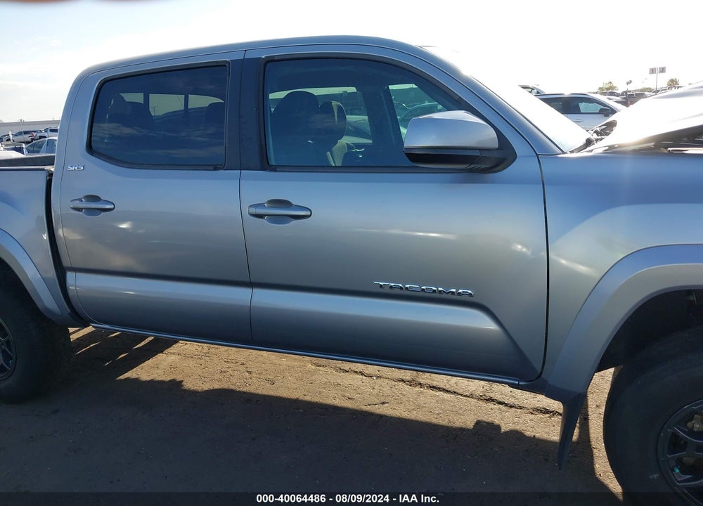 2017 TOYOTA TACOMA SR5 V6 VIN: 3TMCZ5AN3HM085337