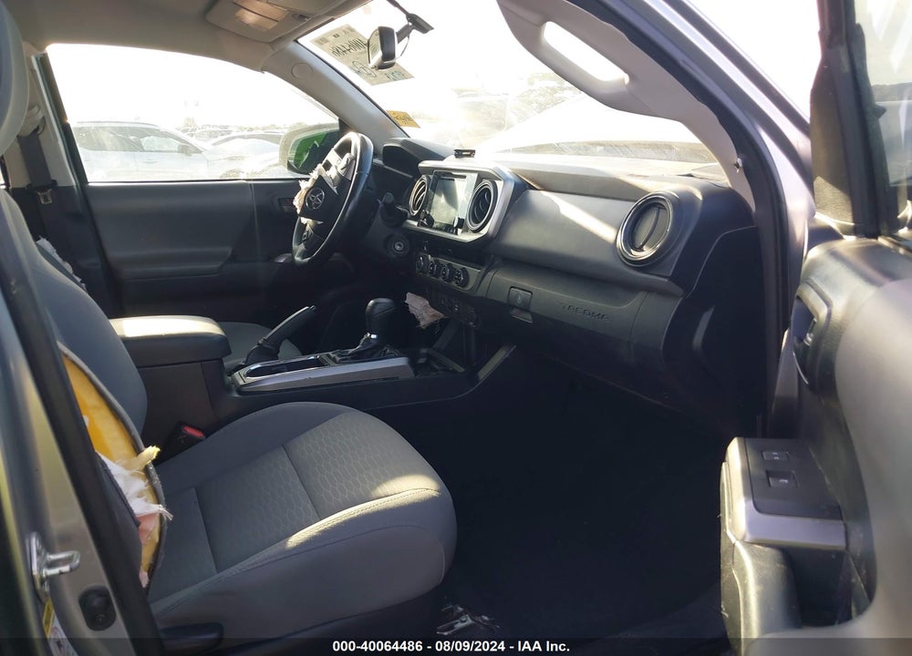 2017 TOYOTA TACOMA SR5 V6 VIN: 3TMCZ5AN3HM085337