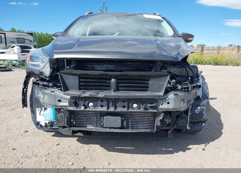 2018 FORD ESCAPE TITANIUM VIN: 1FMCU9J91JUA04227