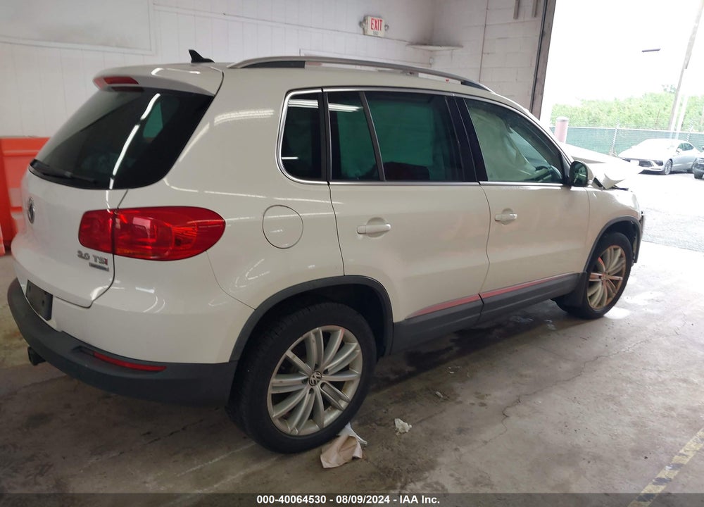 2014 VOLKSWAGEN TIGUAN SE VIN: WVGBV3AX5EW547885