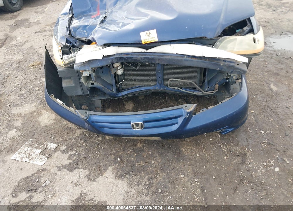 2002 HONDA ACCORD 2.3 VP VIN: 1HGCF86672A160106