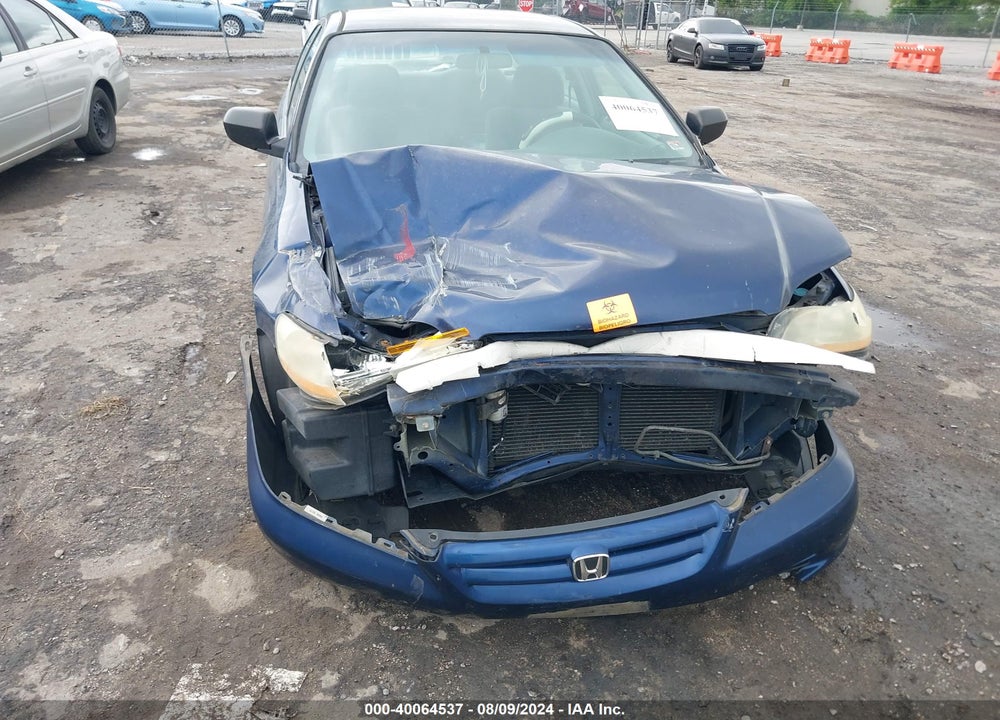 2002 HONDA ACCORD 2.3 VP VIN: 1HGCF86672A160106