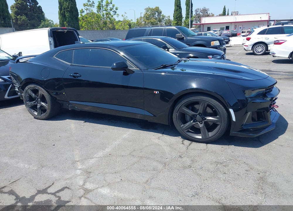 2018 CHEVROLET CAMARO 1SS VIN: 1G1FF1R72J0110184