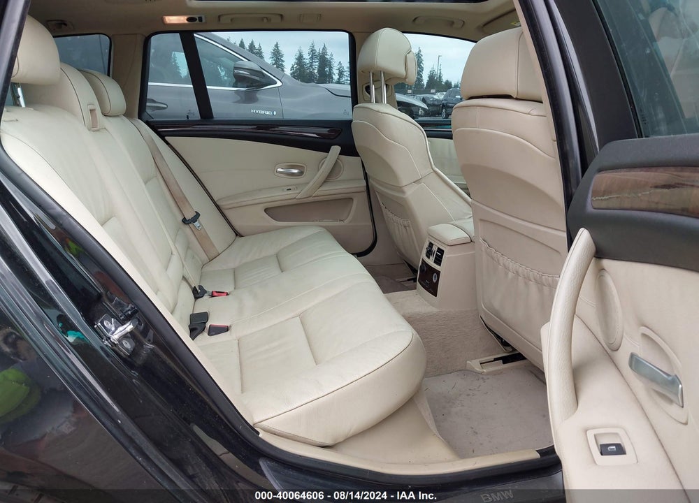 2008 BMW 535XI VIN: WBAPT73528CX00762