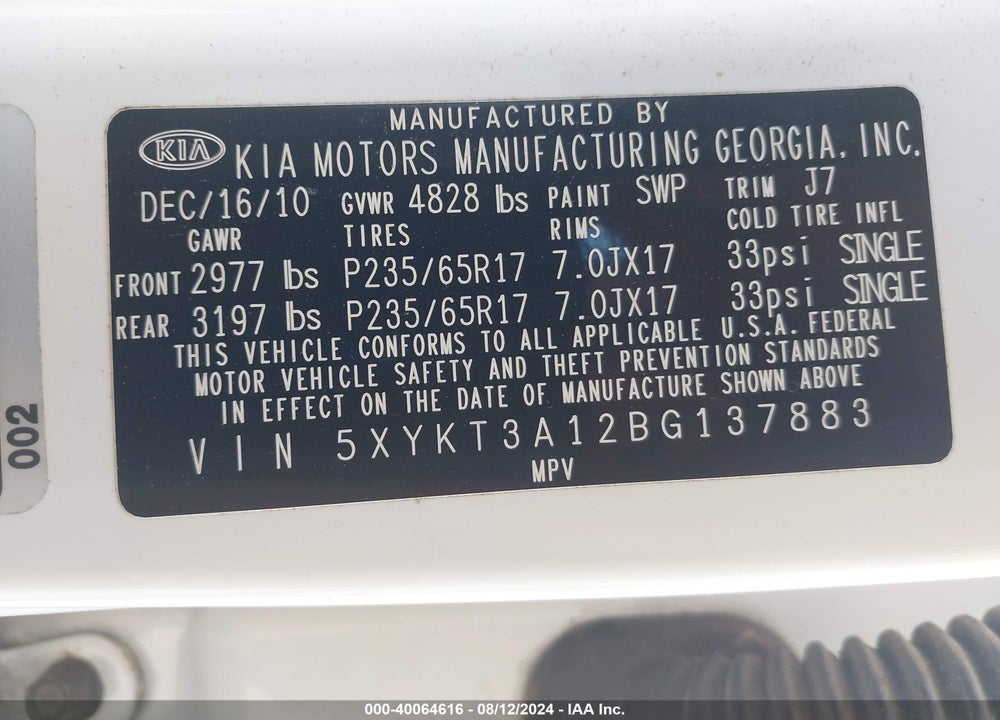 2011 KIA SORENTO LX VIN: 5XYKT3A12BG137883