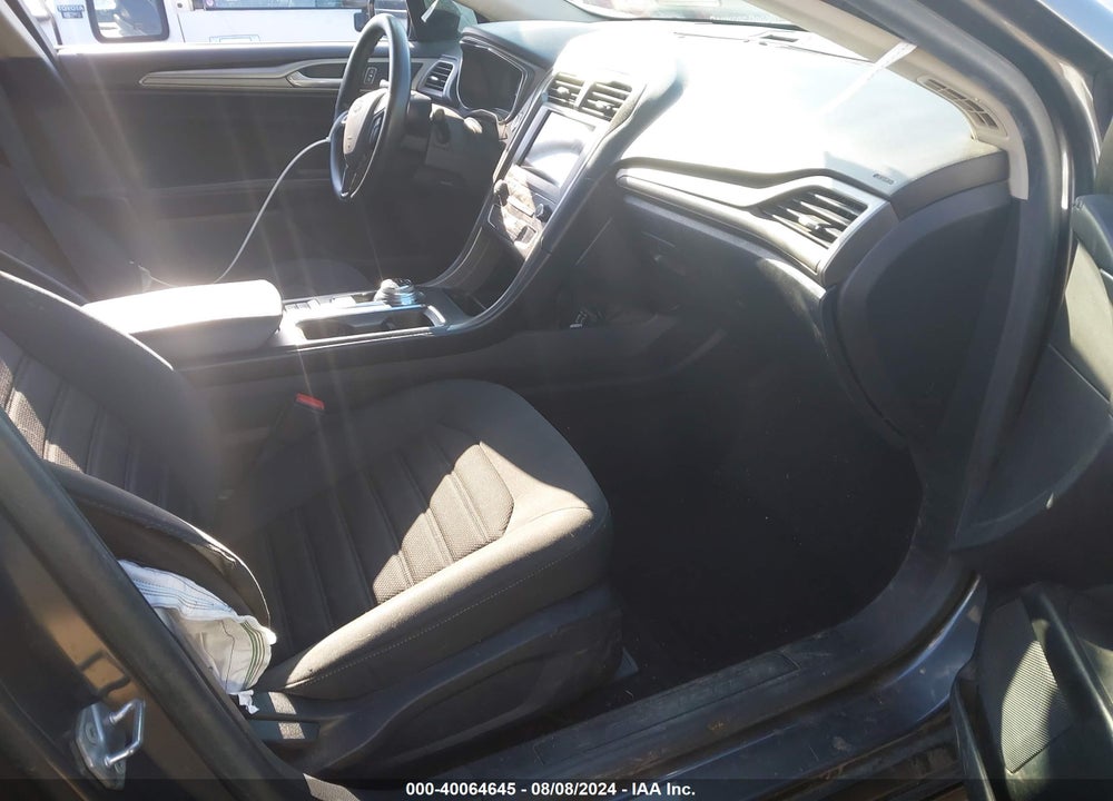 2020 FORD FUSION SE VIN: 3FA6P0HD9LR113145