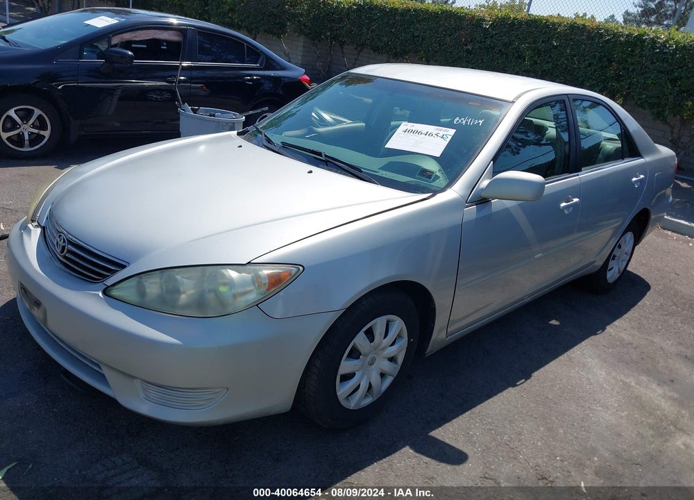 2005 TOYOTA CAMRY LE VIN: 4T1BE32K15U529804