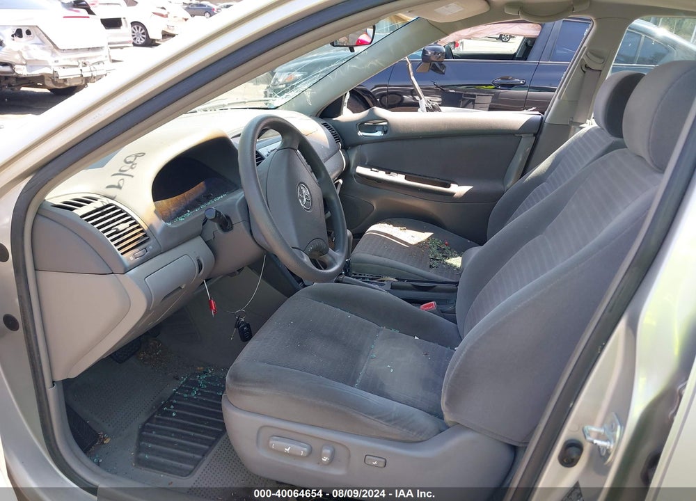 2005 TOYOTA CAMRY LE VIN: 4T1BE32K15U529804