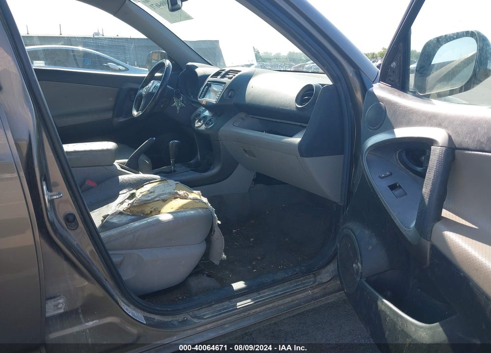 2011 TOYOTA RAV4 LIMITED VIN: 2T3DF4DV0BW149231