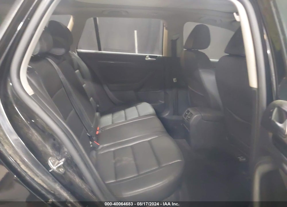 2014 VOLKSWAGEN JETTA SPORTWAGEN 2.0L TDI VIN: 3VWML7AJ5EM623687