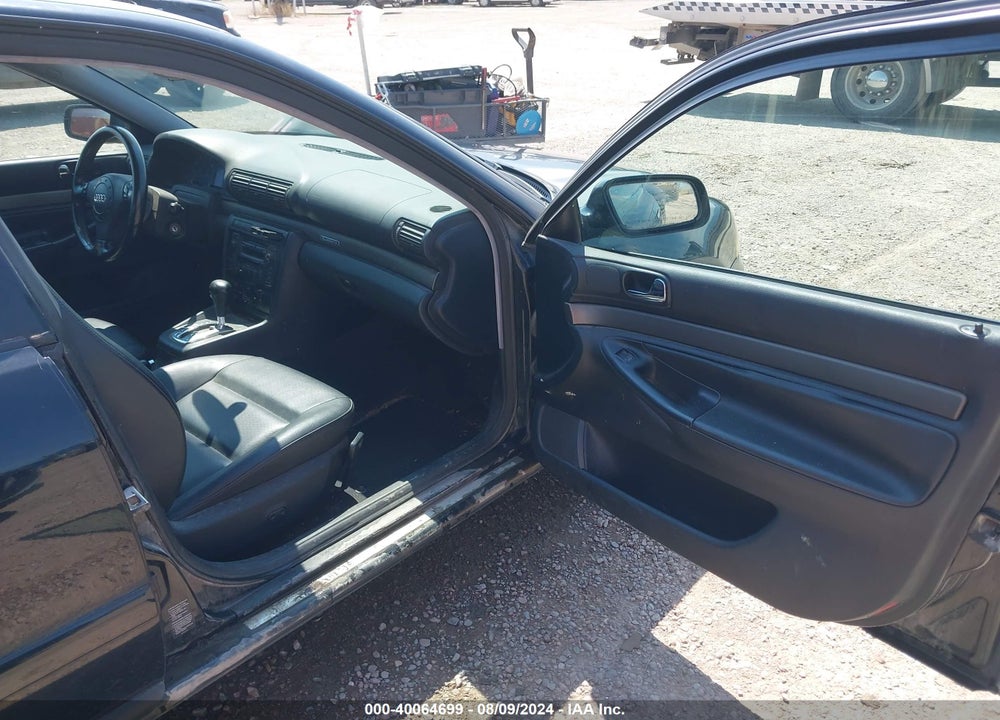 2001 AUDI A4 1.8 T VIN: WAUDC68D61A090878