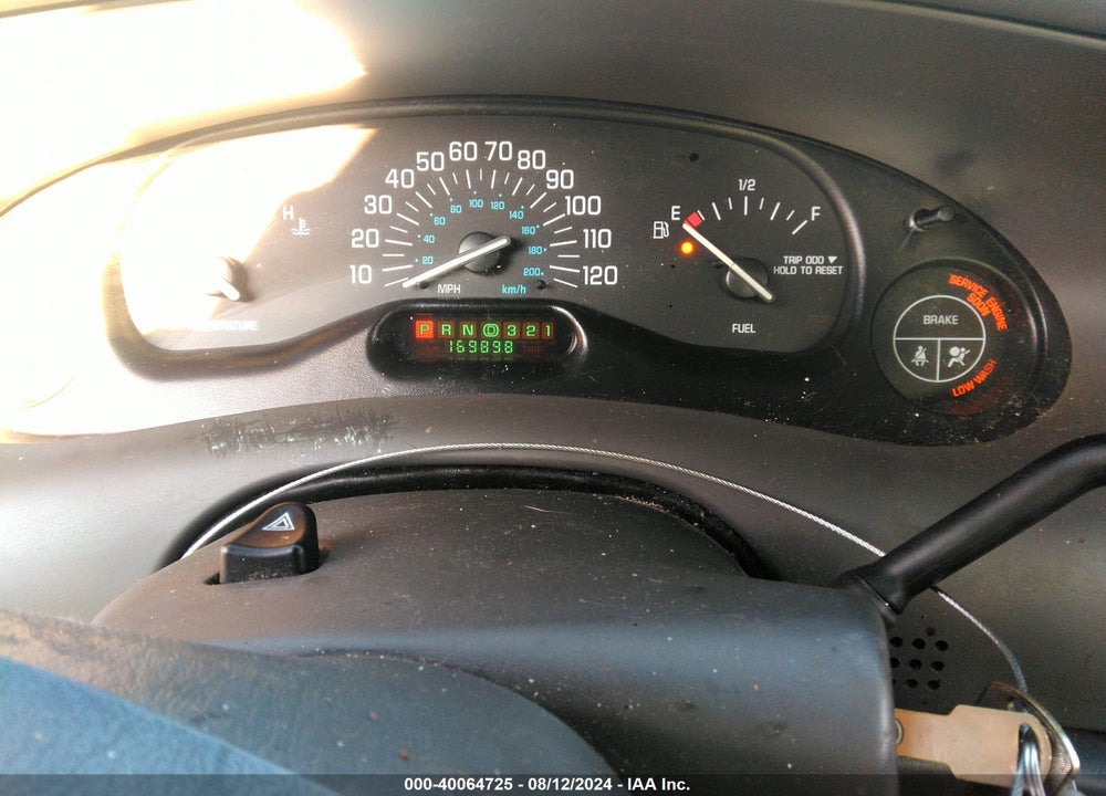 2005 BUICK CENTURY VIN: 2G4WS52J251156247