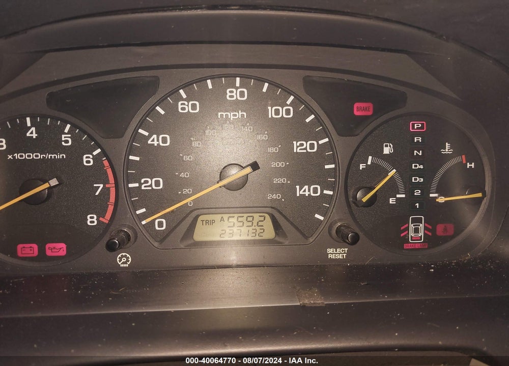 2001 HONDA ACCORD 3.0 LX VIN: 1HGCG164X1A052418