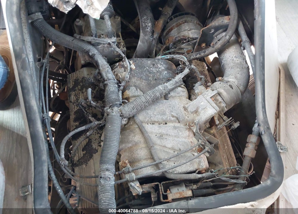 1998 CHEVROLET P30 VIN: 1GBLP37J4W3315226