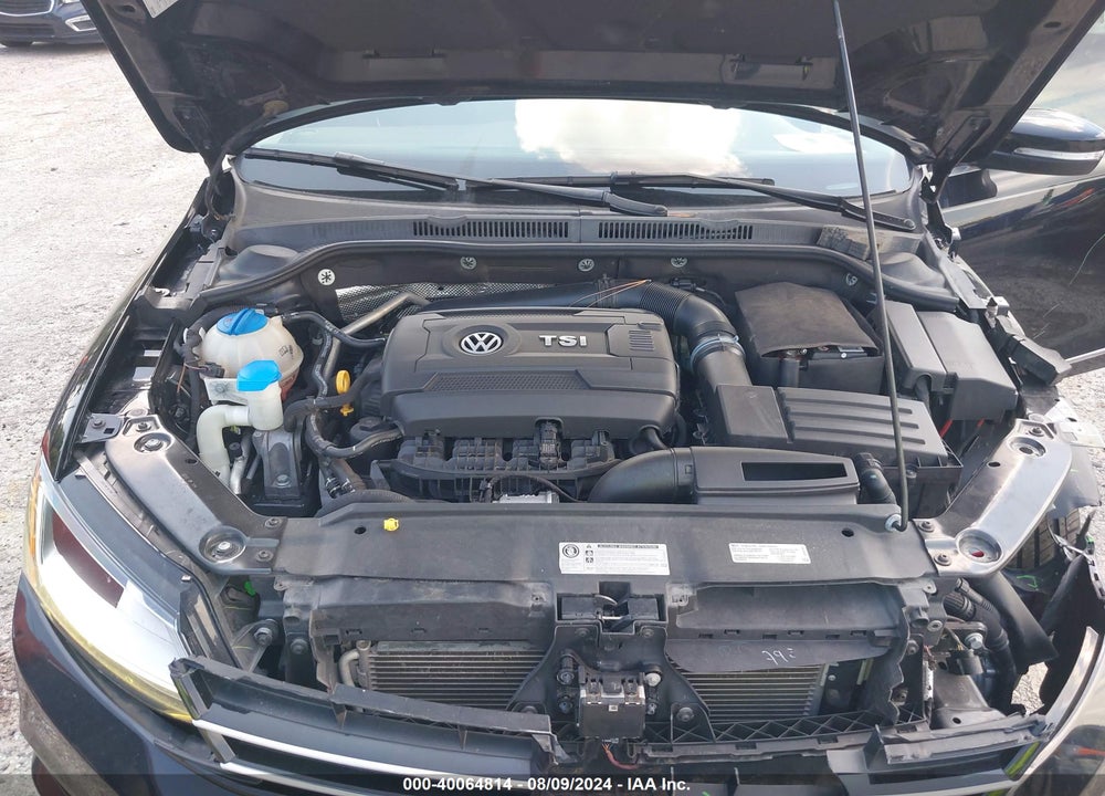 2017 VOLKSWAGEN JETTA 1.8T SEL VIN: 3VWL17AJ1HM243218