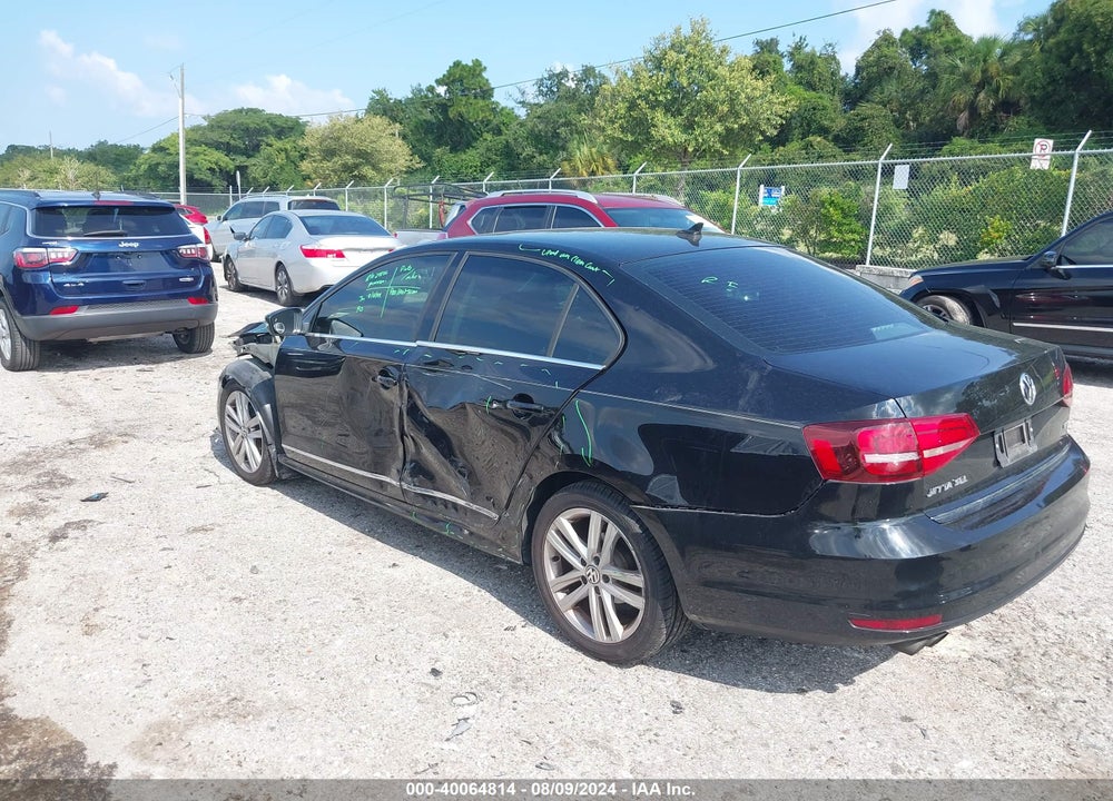 2017 VOLKSWAGEN JETTA 1.8T SEL VIN: 3VWL17AJ1HM243218
