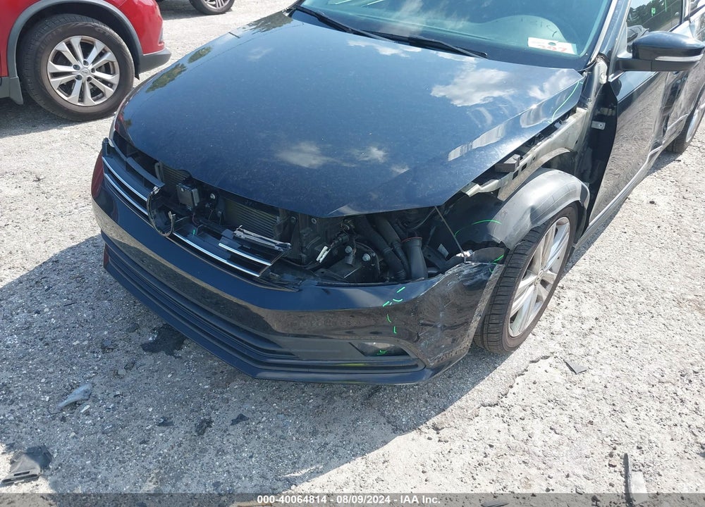 2017 VOLKSWAGEN JETTA 1.8T SEL VIN: 3VWL17AJ1HM243218