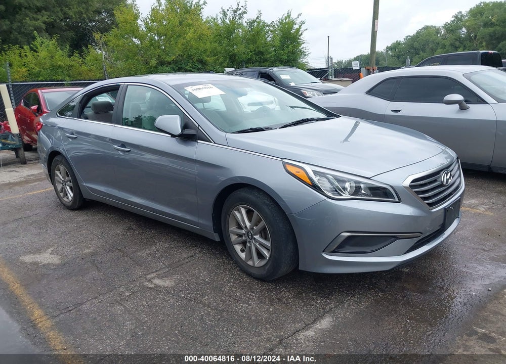 2016 HYUNDAI SONATA SE VIN: 5NPE24AF0GH296709