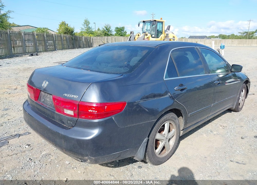 2005 HONDA ACCORD 2.4 EX VIN: 1HGCM56735A110210