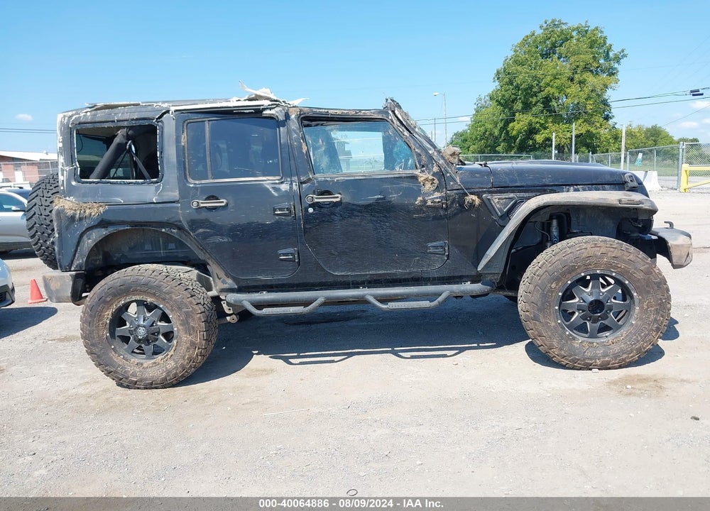 2014 JEEP WRANGLER UNLIMITED SAHARA VIN: 1C4BJWEG8EL264782