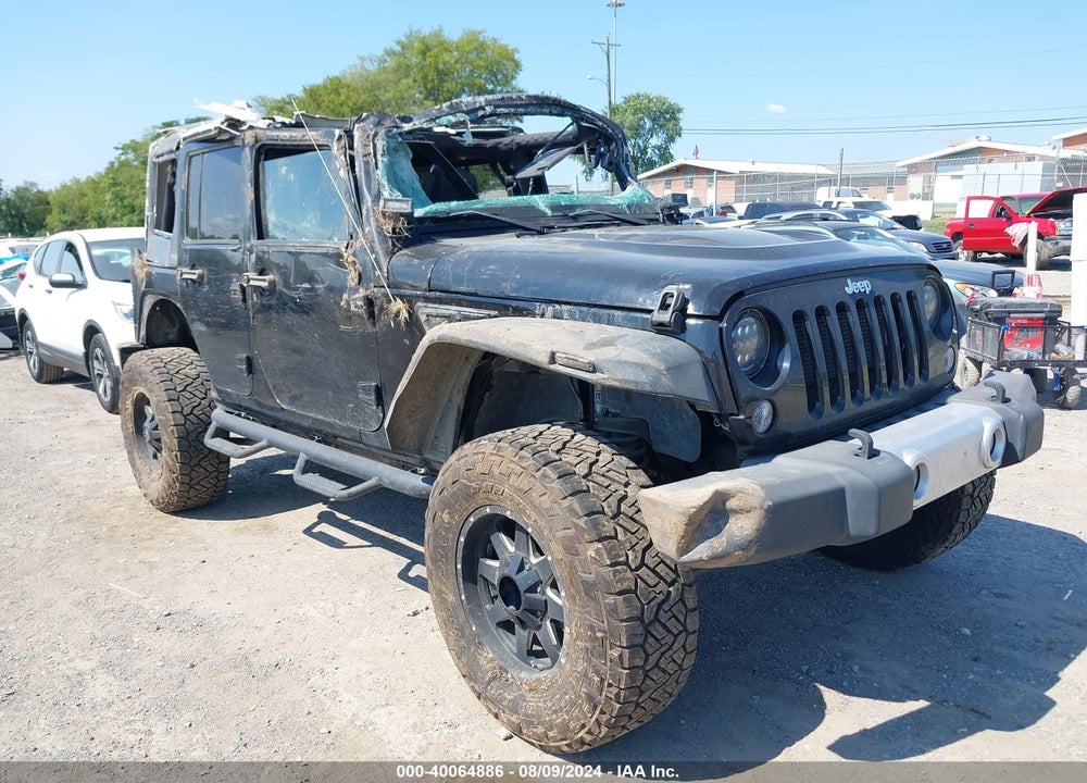 2014 JEEP WRANGLER UNLIMITED SAHARA VIN: 1C4BJWEG8EL264782