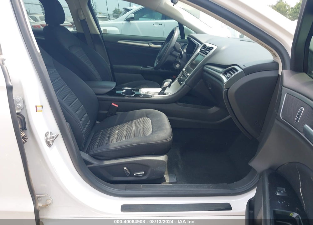 2016 FORD FUSION SE VIN: 3FA6P0H75GR306053