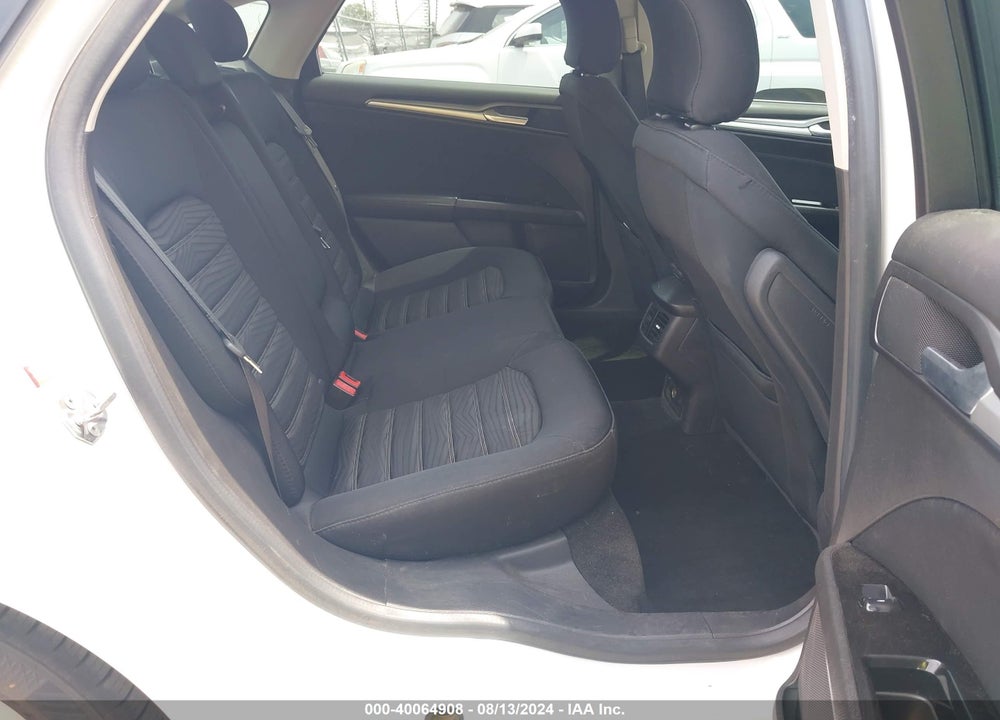 2016 FORD FUSION SE VIN: 3FA6P0H75GR306053