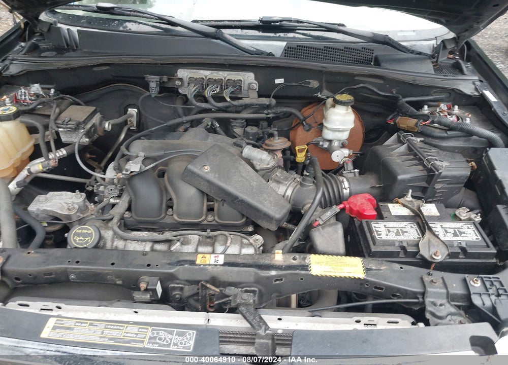 2008 FORD ESCAPE XLT VIN: 1FMCU03148KB27173