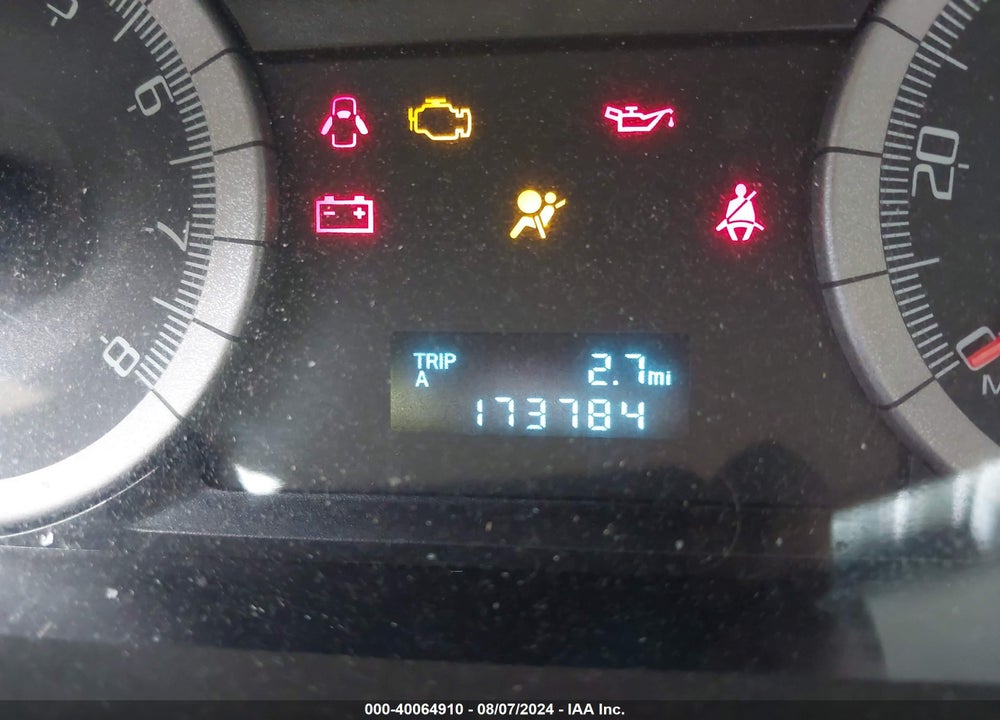 2008 FORD ESCAPE XLT VIN: 1FMCU03148KB27173