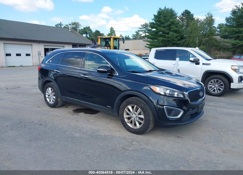 2016 KIA SORENTO 2.4L LX VIN: 5XYPGDA3XGG021730